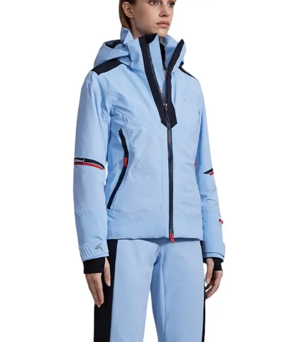 Chaqueta azul clara perfil-Photoroom.webp