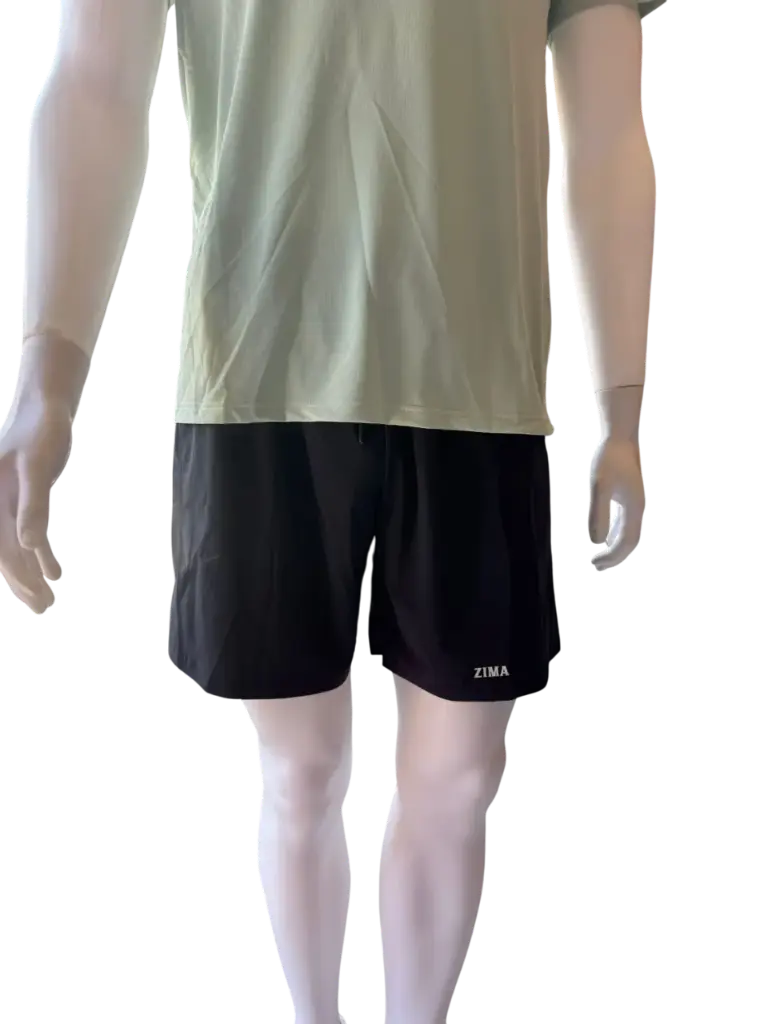 Short negro hombre